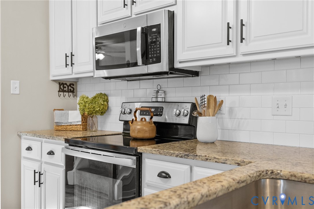 11919 Chestnut Creek Drive, Midlothian, VA 23112
