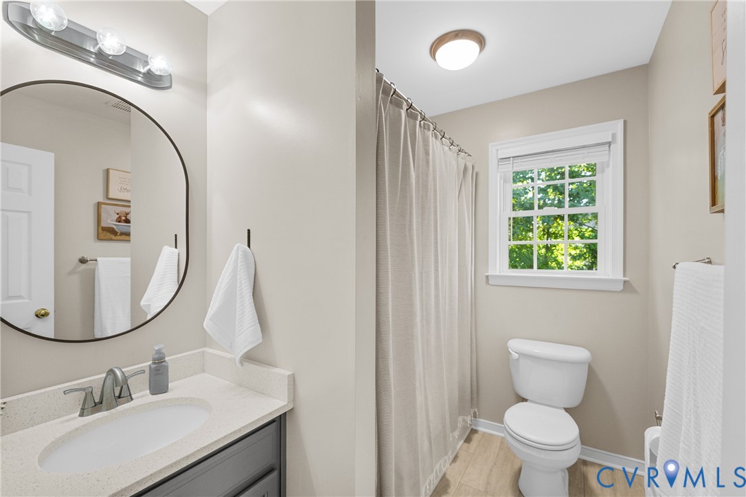 11919 Chestnut Creek Drive, Midlothian, VA 23112