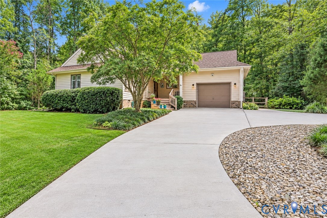 13701 Harbourwood Road, Harbourwood, Midlothian, VA 23112