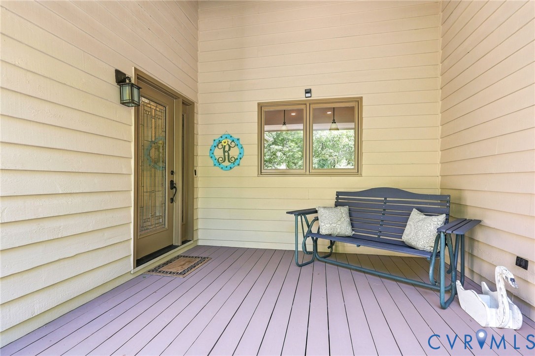 Nice front porch for greeting your guests, or relaxing and waving to neighbors.