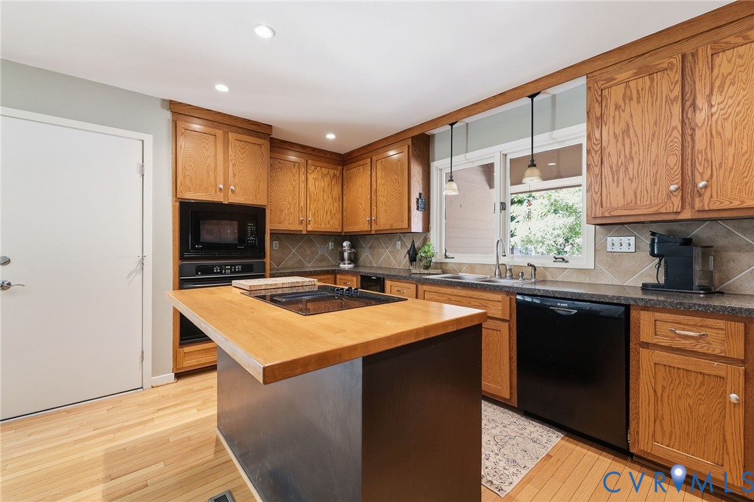 13701 Harbourwood Road, Harbourwood, Midlothian, VA 23112