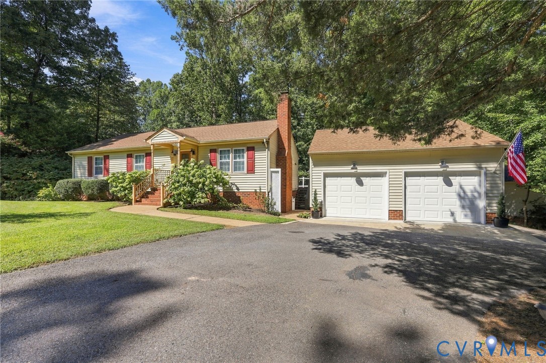 12914 Red Chestnut Drive, Midlothian, VA 23112