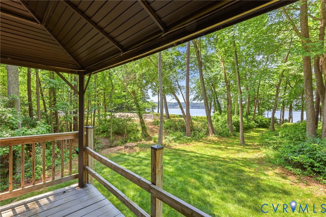 3211 Regatta Pointe Court, Brandermill, Midlothian, VA 23112