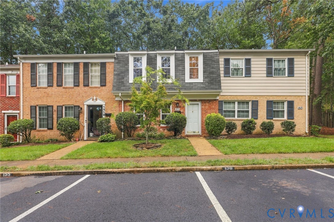 1517 Heritage Hill Circle, Henrico, VA 23238