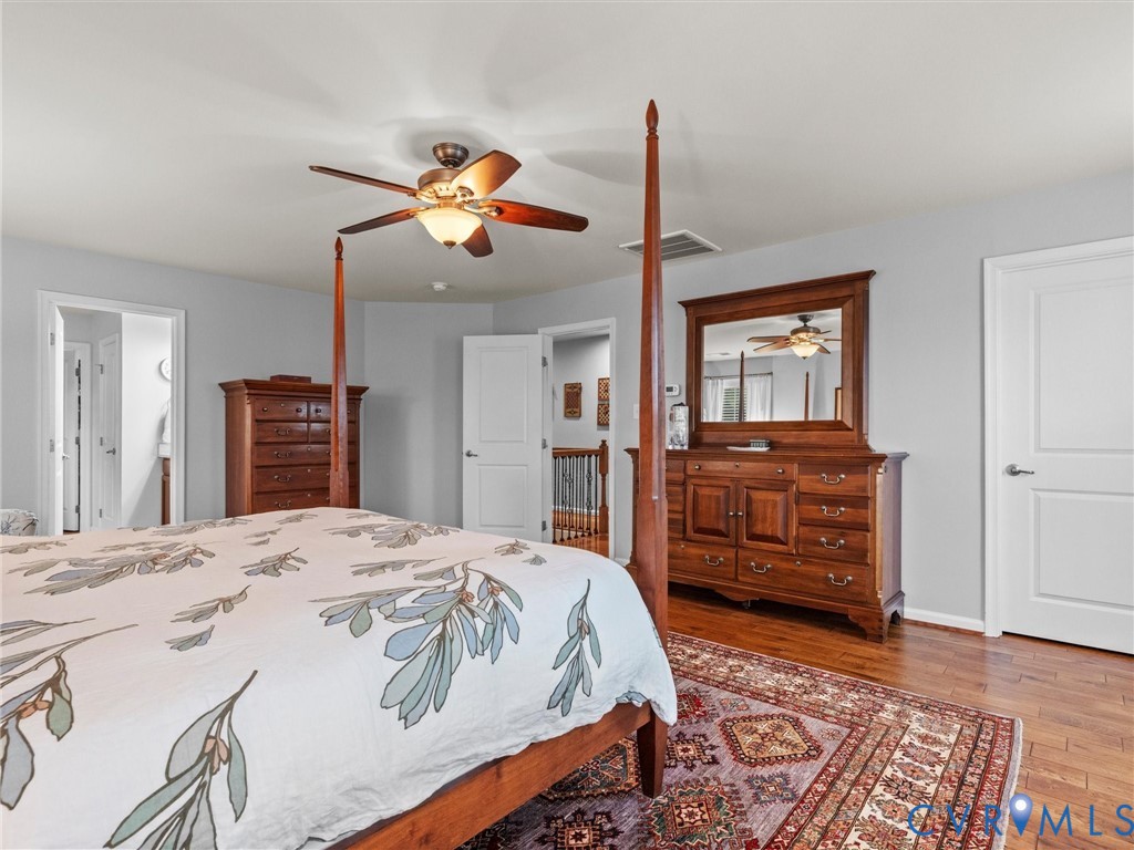 Hardwood-style flooring throughout