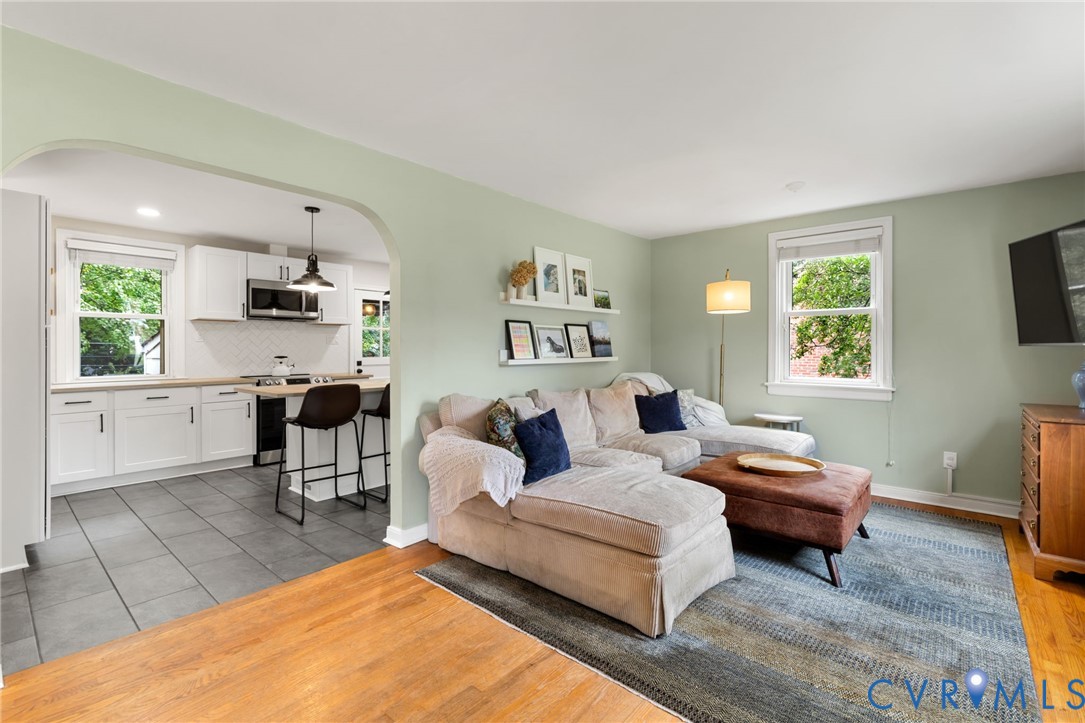 Sneak a peek at that fully renovated kitchen! Sneak a peek at that fully renovated kitchen!