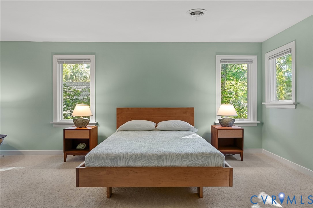Spa-like primary retreat - very spacious!