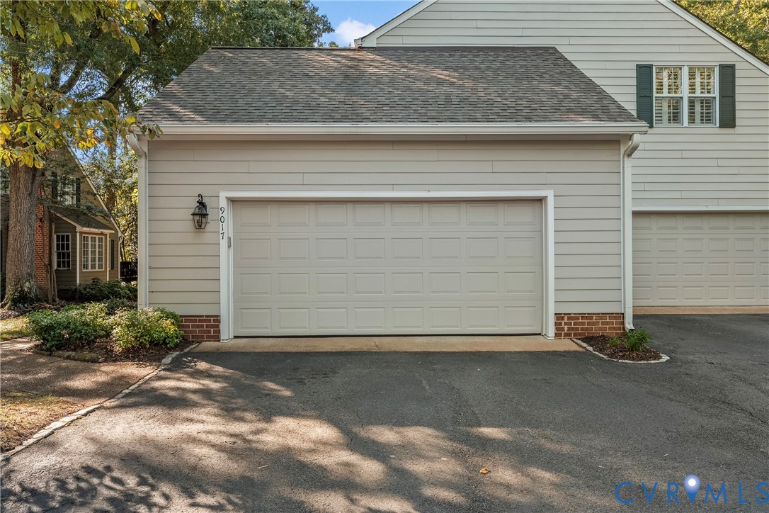 Large 2 car garage
