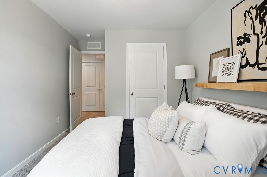 17397 Riverside Drive, Ruther Glen, VA 22546