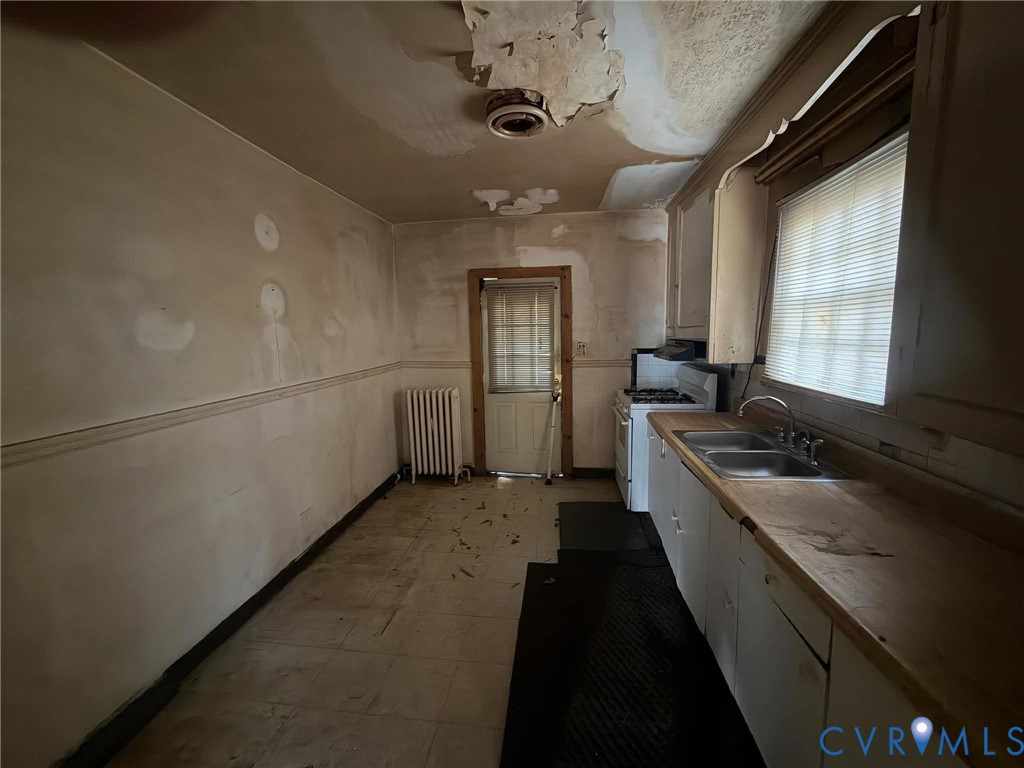 2608 3rd Avenue, Richmond, VA 23222