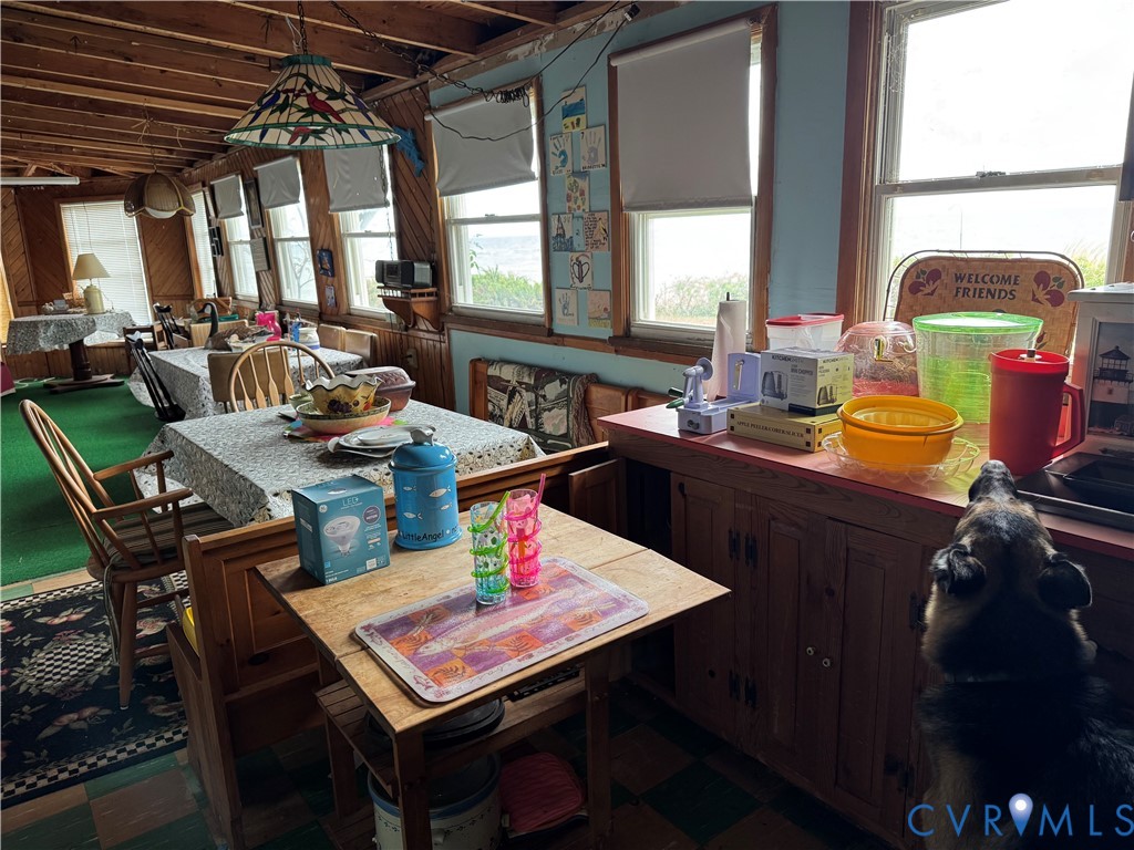 36 Beach Road, Reedville, VA 22539