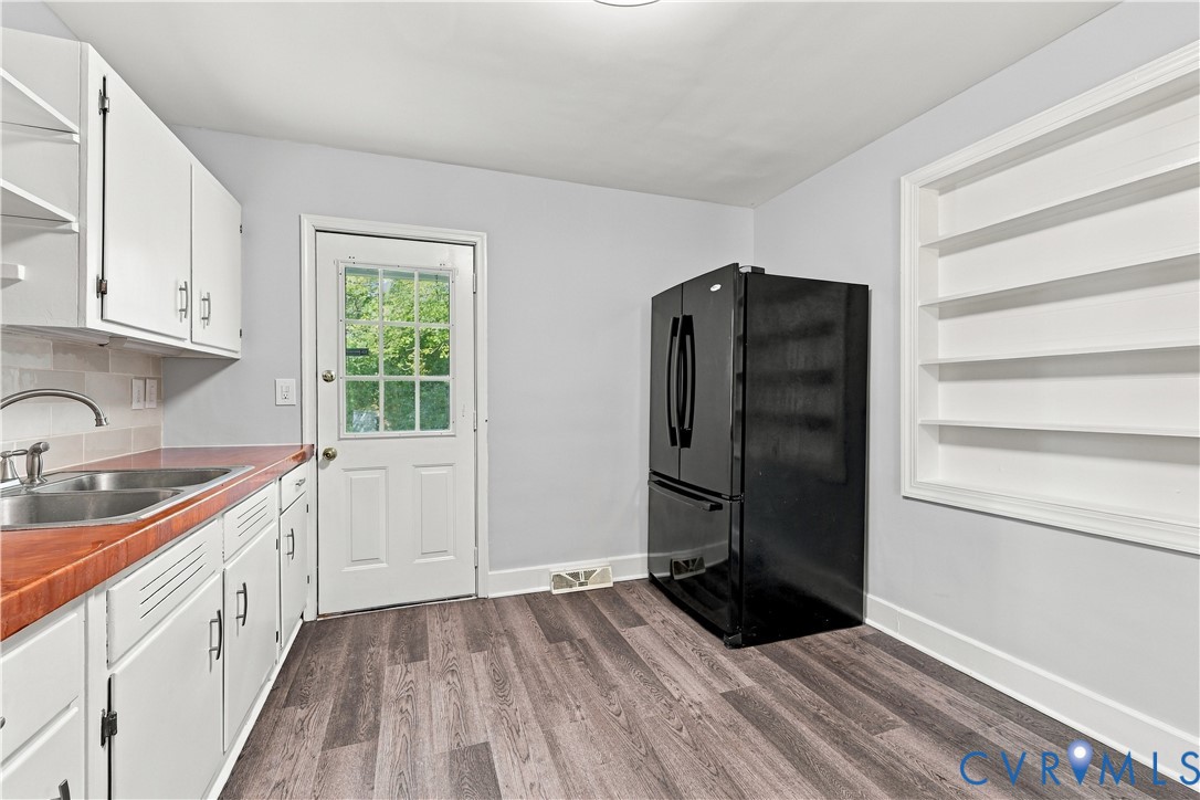 14309 Central Avenue, Chester, VA 23836