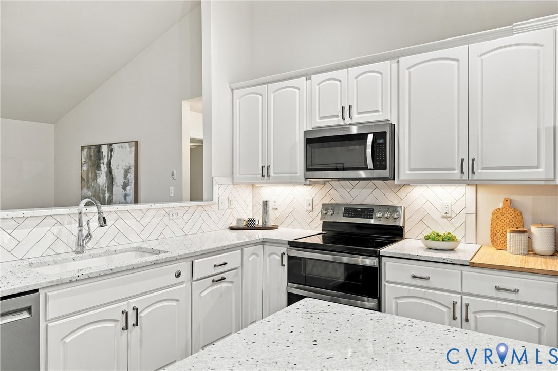15661 Corte Castle Terrace, Chesterfield, VA 23838