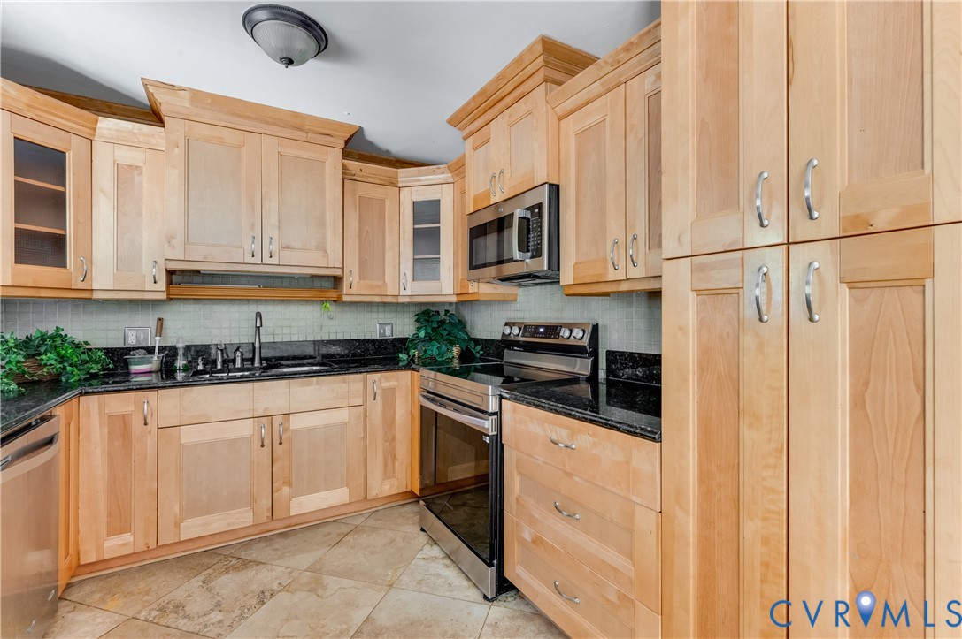 1218 Condover Road, Richmond, VA 23229
