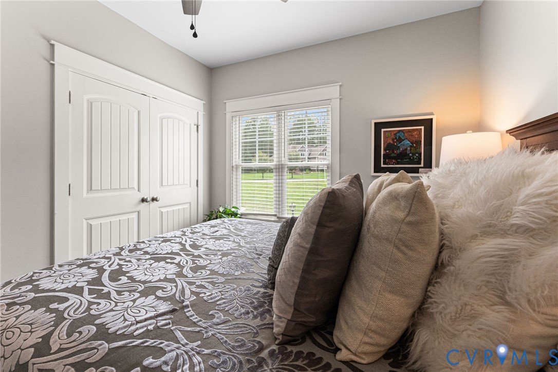 1st Floor Guest Bedroom