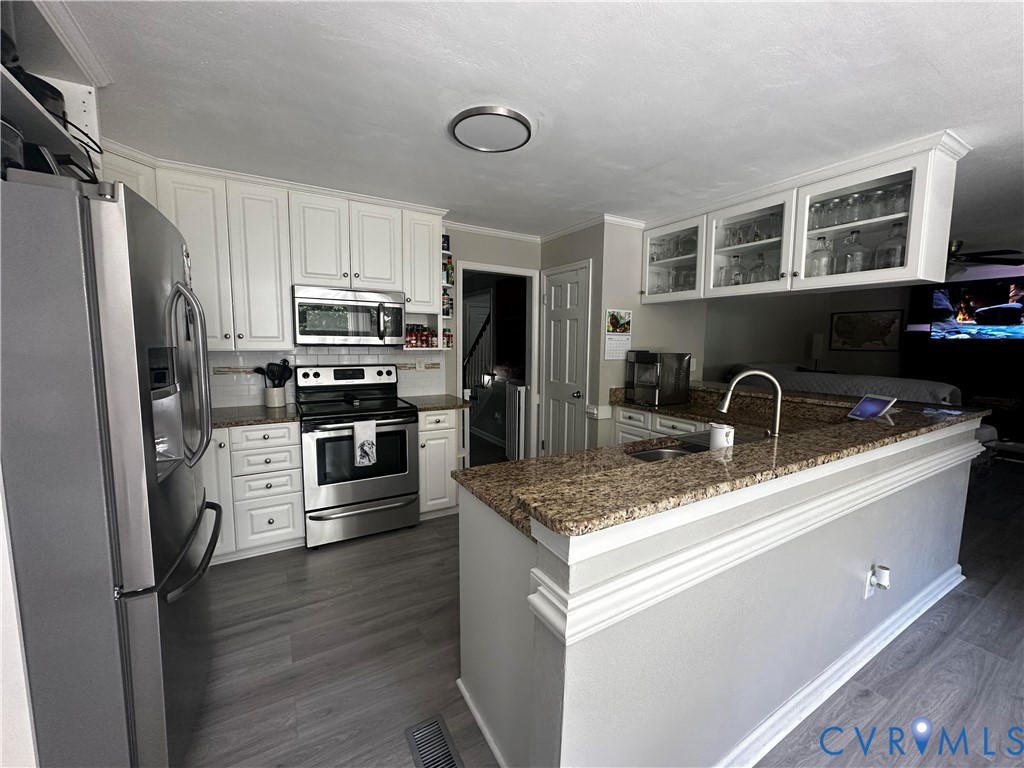1939 Mill Pond Drive, Mill Pond, Chesapeake, VA 23320