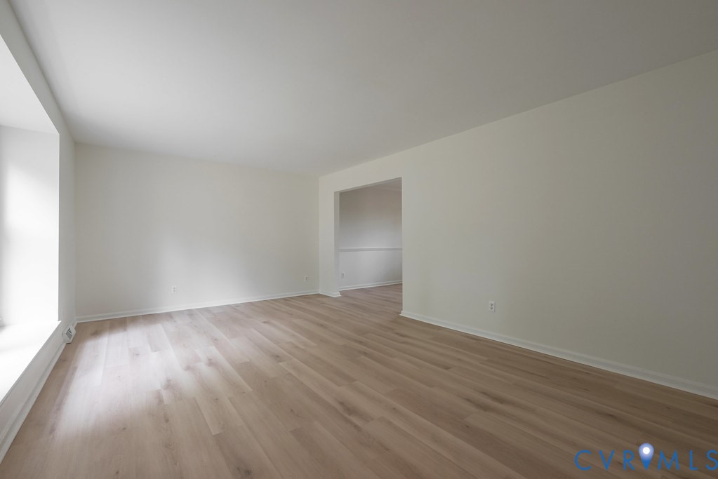 4924 McAllister Drive, Chester, VA 23831
