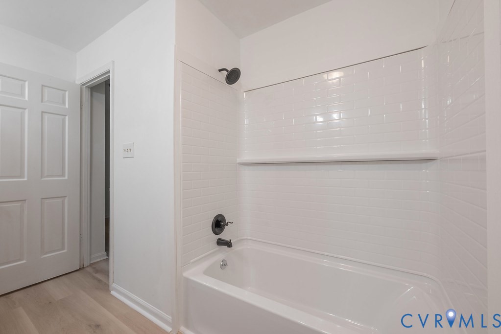 4924 McAllister Drive, Chester, VA 23831
