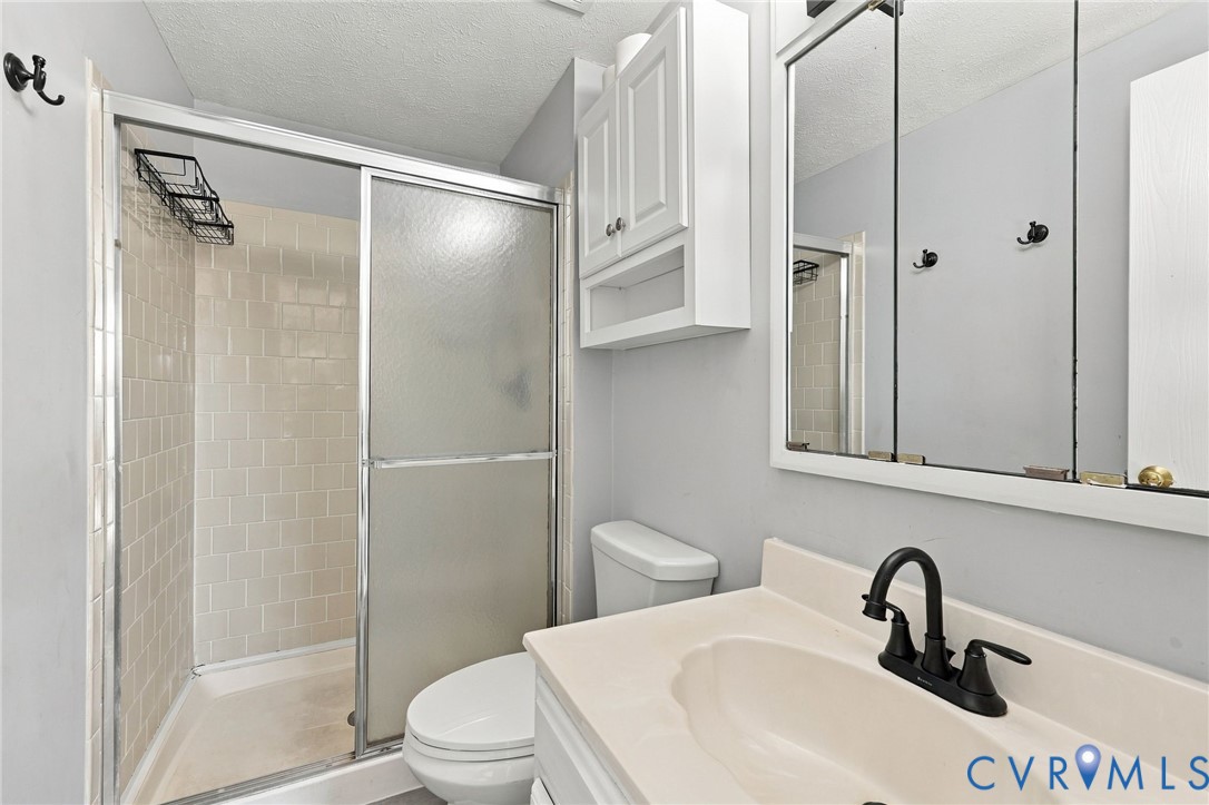 1815 Random Winds Court, Henrico, VA 23238