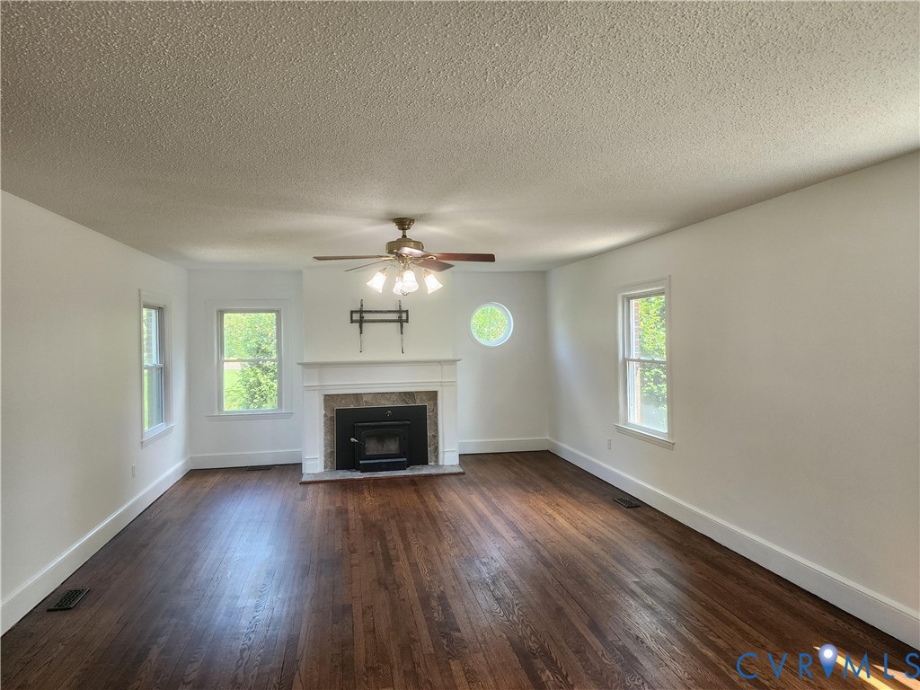 8000 Farmers Drive, Farmers Dr, West Point, VA 23181