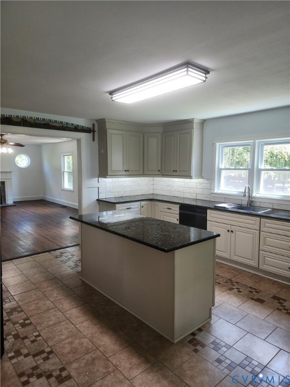 8000 Farmers Drive, Farmers Dr, West Point, VA 23181