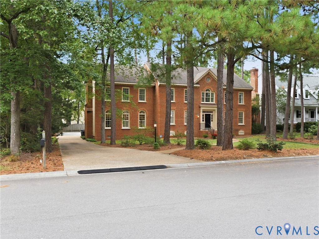 2713 Hardings Trace Lane, Henrico, VA 23233 2713 Hardings Trace Lane, Henrico, VA 23233
