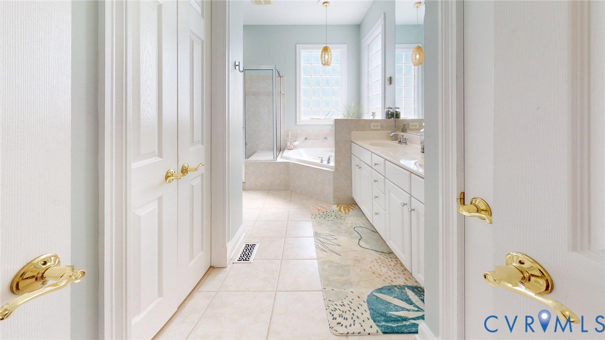 9044 Amberhill Loop, North Chesterfield, VA 23236