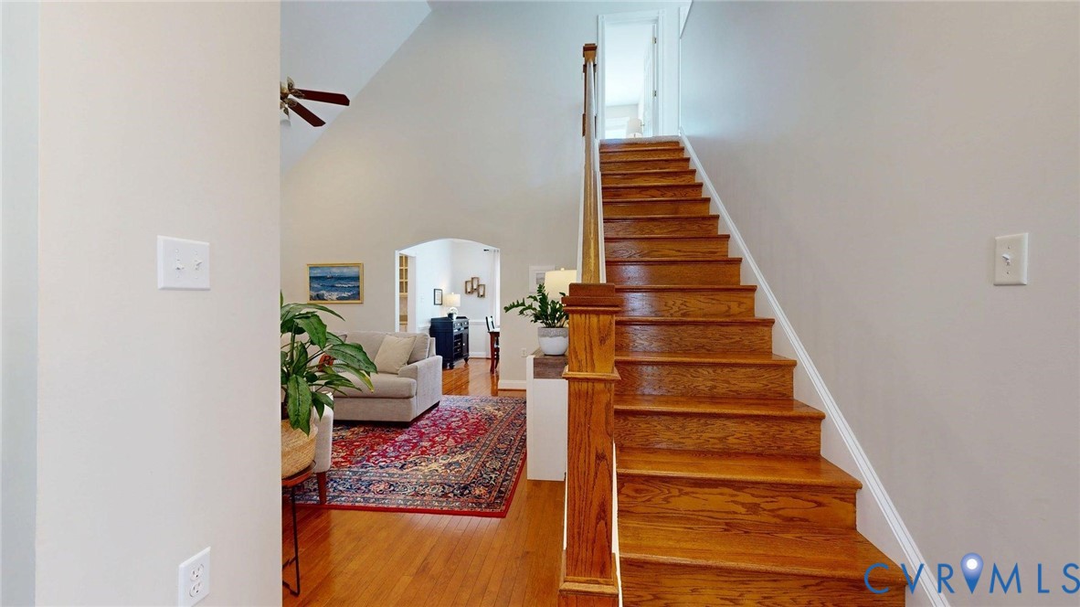 9044 Amberhill Loop, North Chesterfield, VA 23236