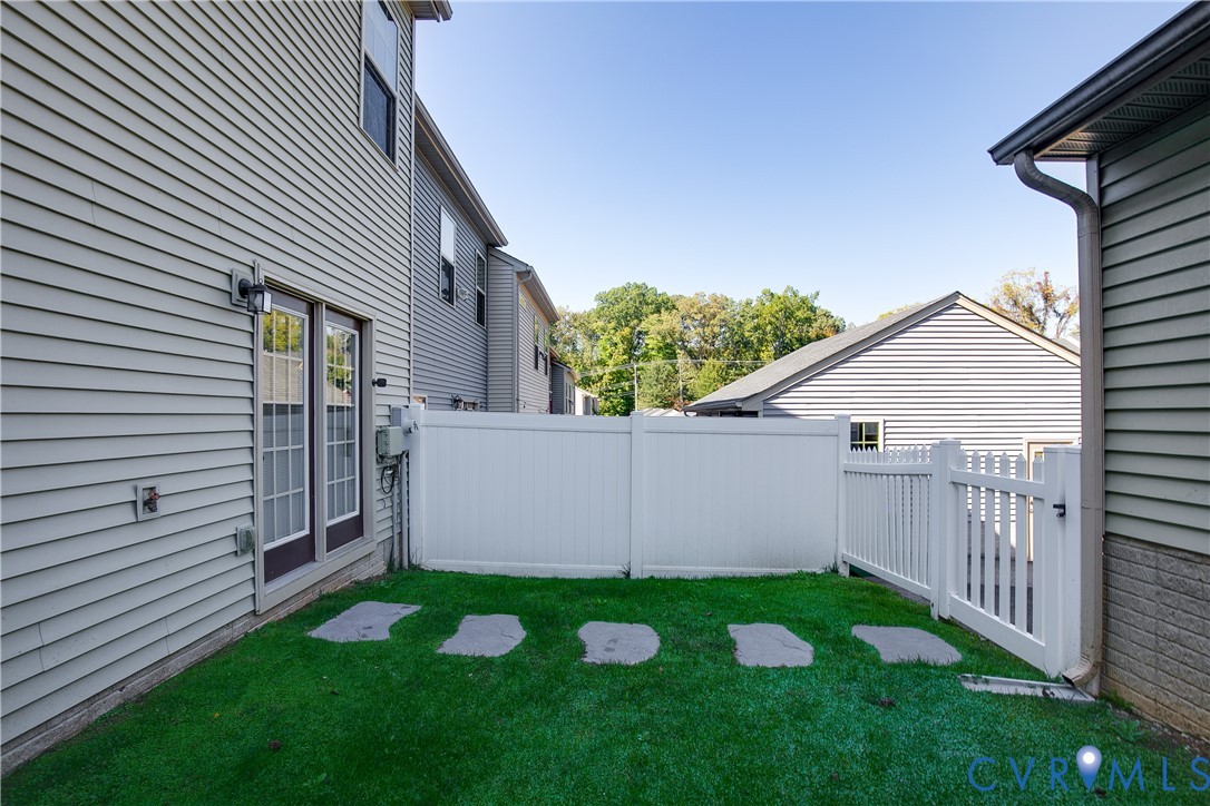 5524 Riverside Heights Way, Richmond, VA 23225