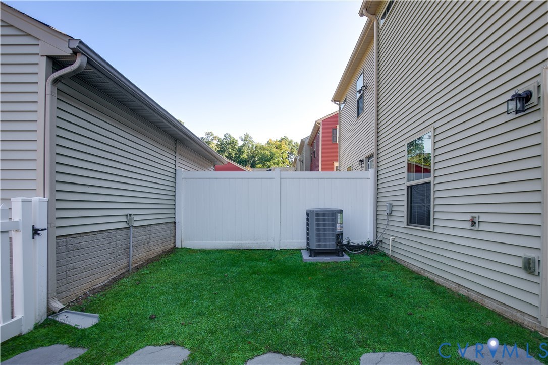 5524 Riverside Heights Way, Richmond, VA 23225