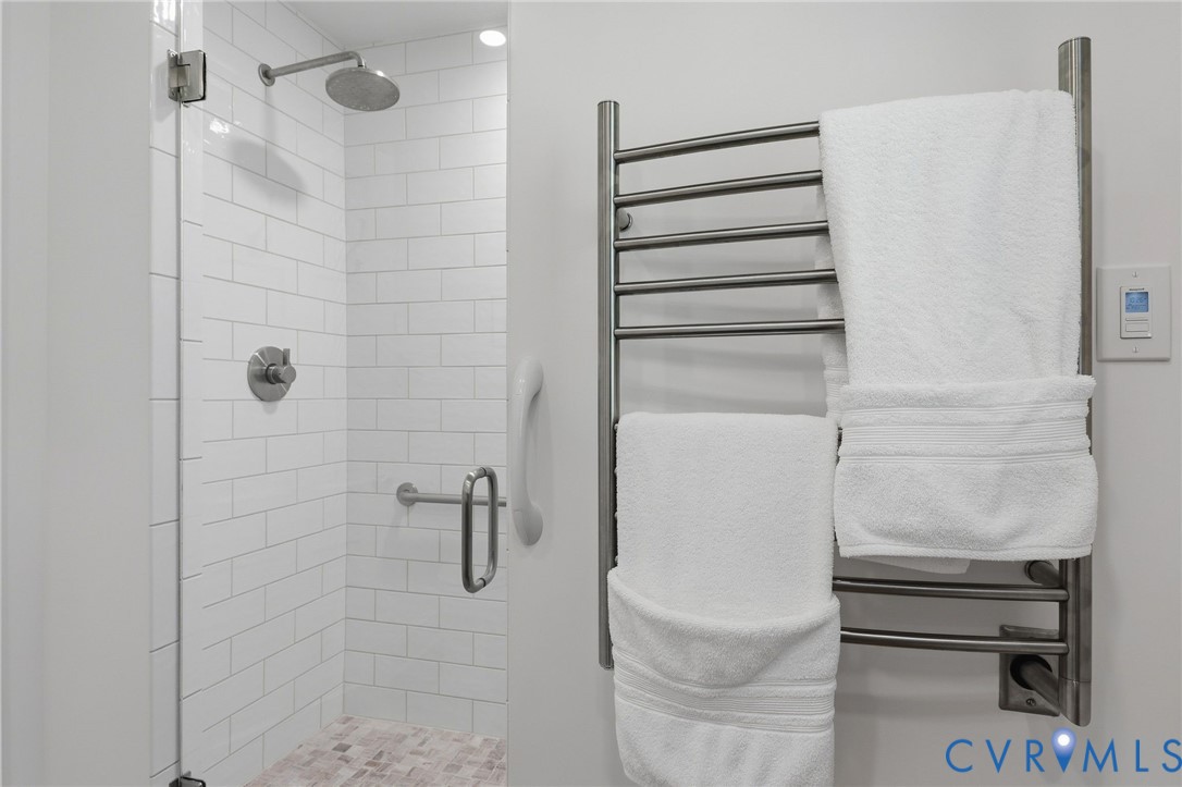3832 Kenmore Road, Stratford Hills, Richmond, VA 23225
