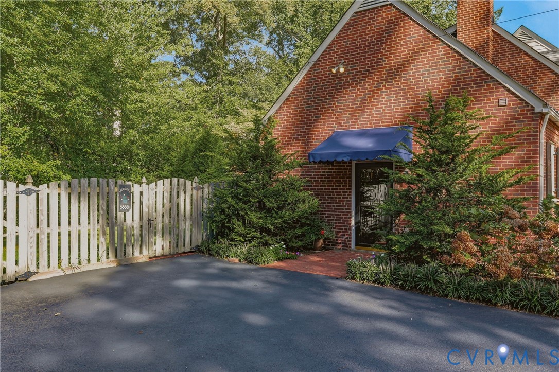 3832 Kenmore Road, Stratford Hills, Richmond, VA 23225