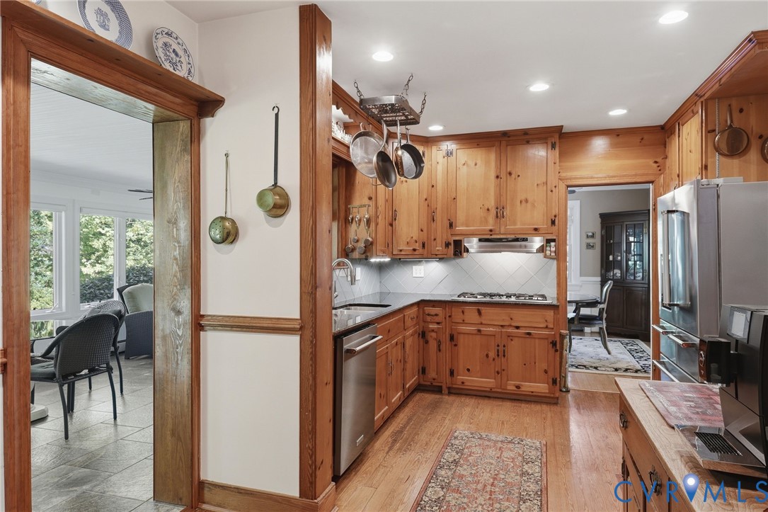 3832 Kenmore Road, Stratford Hills, Richmond, VA 23225