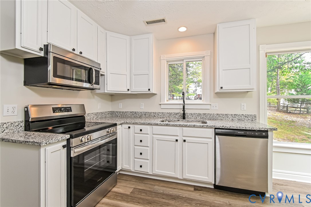 338 Jefferson Drive, Palmyra, VA 22963 338 Jefferson Drive, Palmyra, VA 22963
