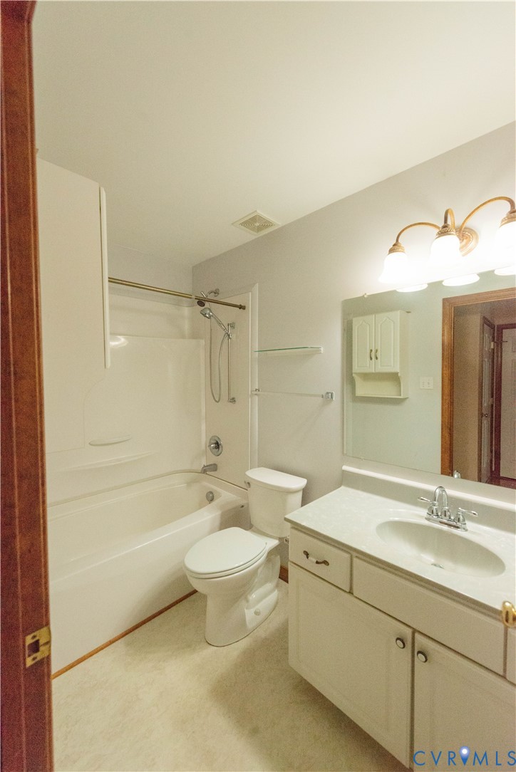 Hall Bath with tub/shower