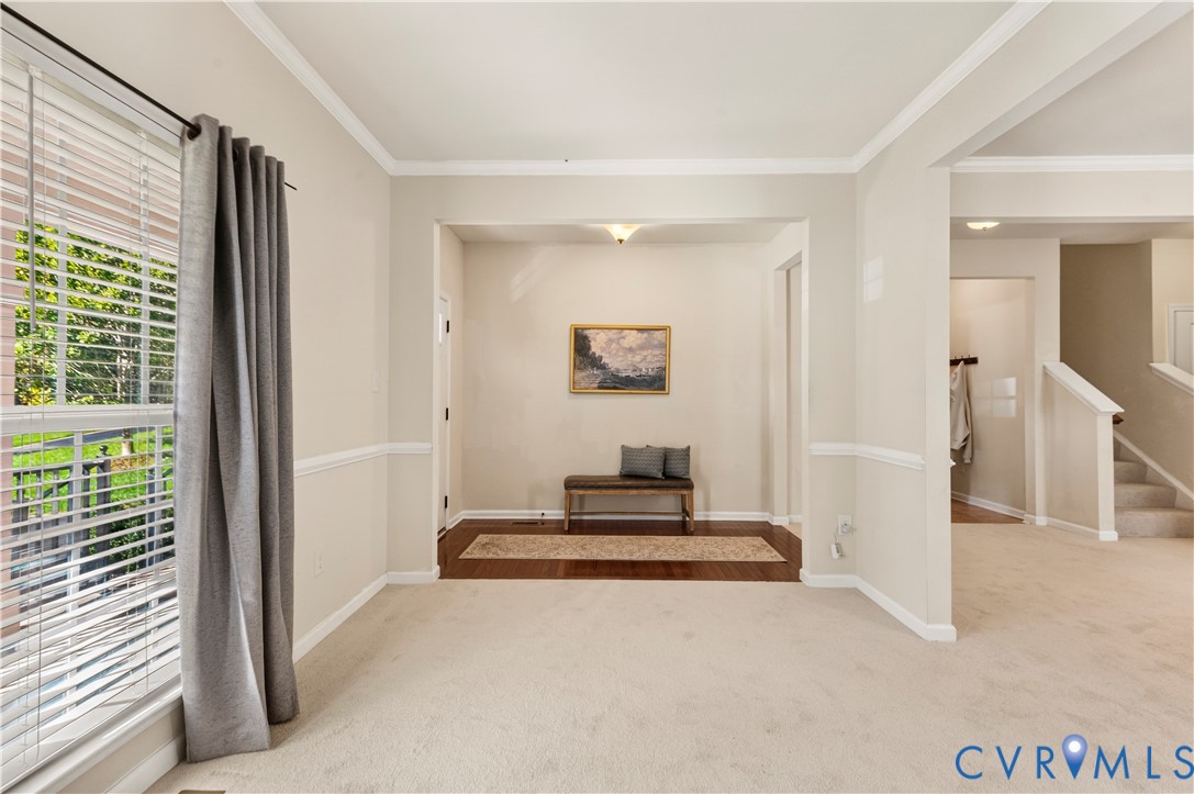 Hardwood Floors in the Entry make for a nice Traditional Transition
