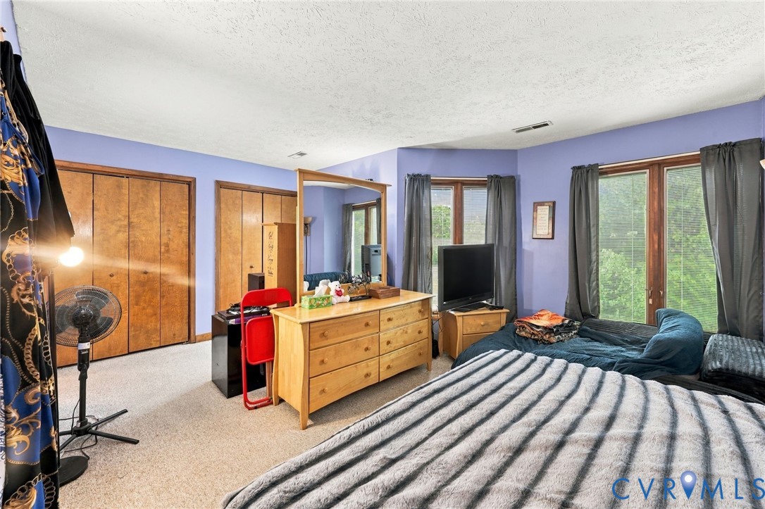336 Southern Court, Highland Springs, VA 23075