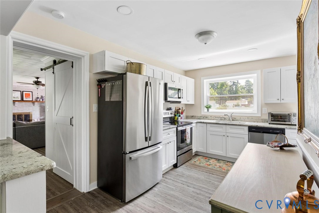 565 Rochelle Road, Huguenot Hills, Richmond, VA 23238