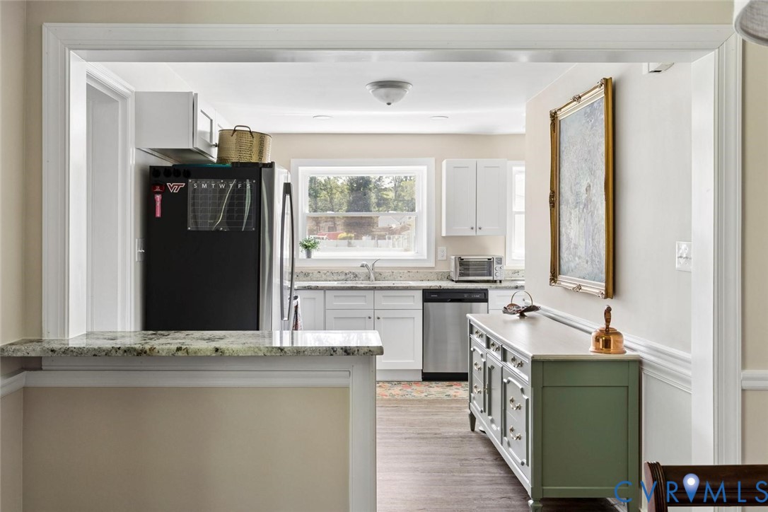 565 Rochelle Road, Huguenot Hills, Richmond, VA 23238