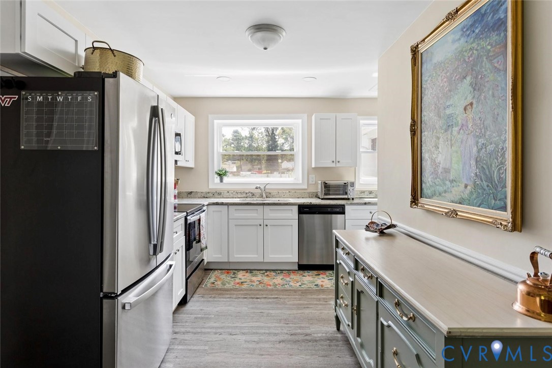 565 Rochelle Road, Huguenot Hills, Richmond, VA 23238