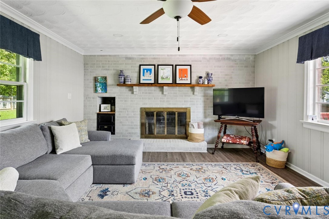 565 Rochelle Road, Huguenot Hills, Richmond, VA 23238