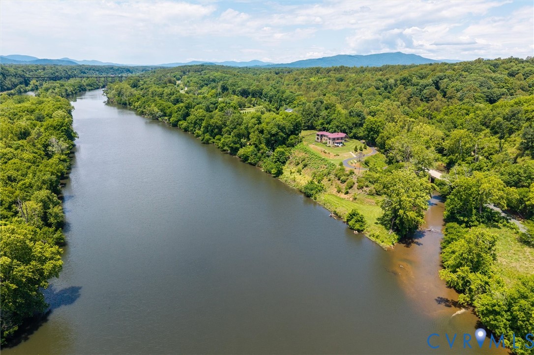 779 River Road, Madison Heights, VA 24572