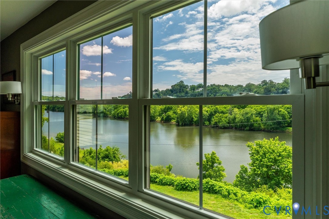 779 River Road, Madison Heights, VA 24572
