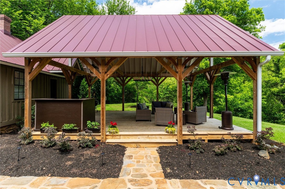 779 River Road, Madison Heights, VA 24572