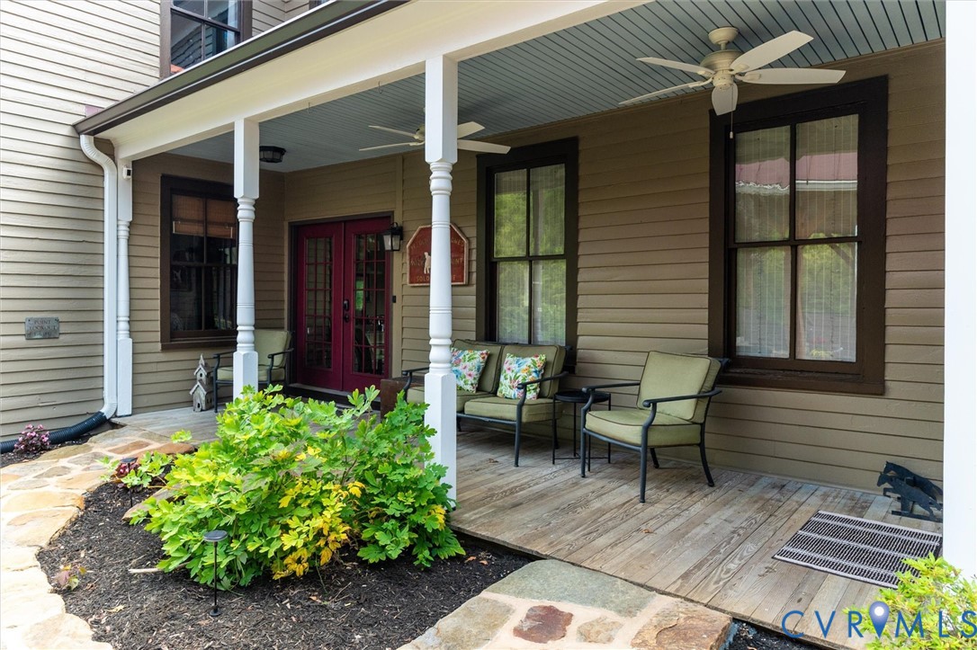779 River Road, Madison Heights, VA 24572