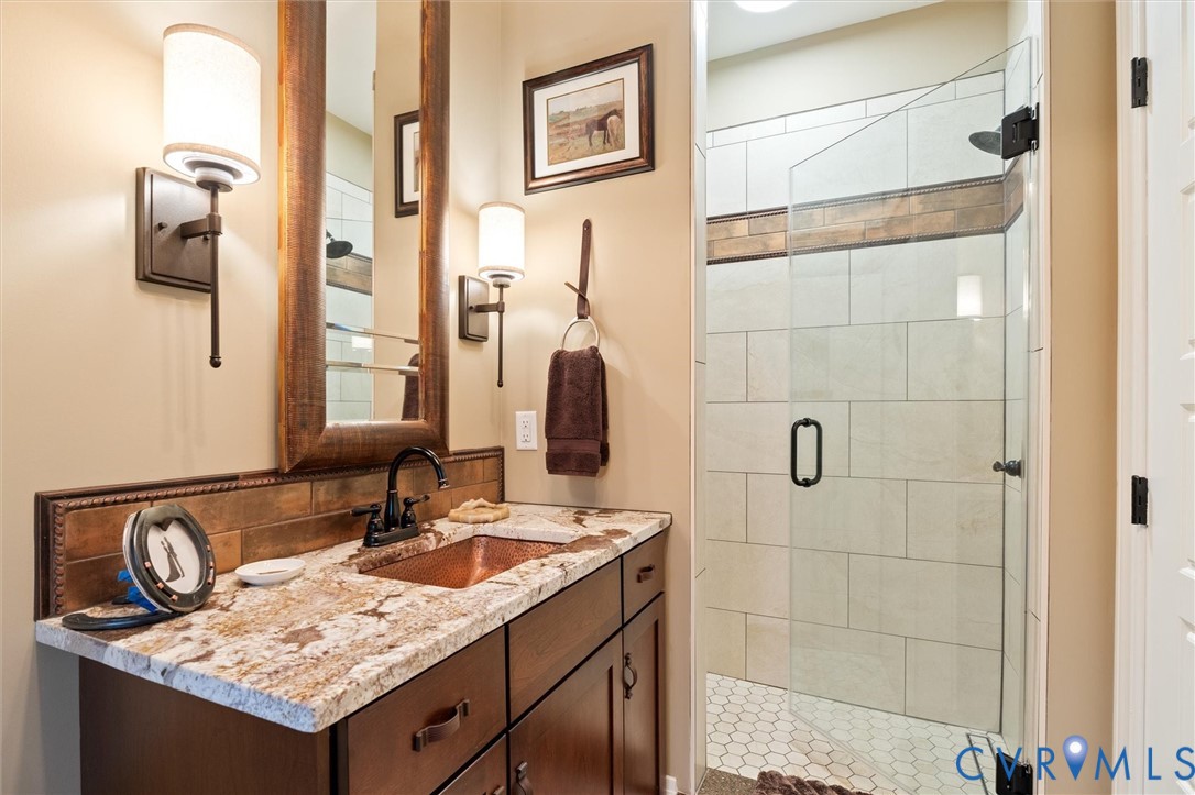 779 River Road, Madison Heights, VA 24572