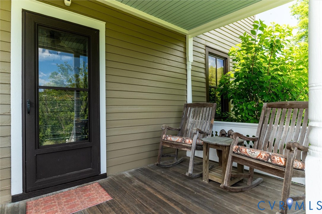 779 River Road, Madison Heights, VA 24572