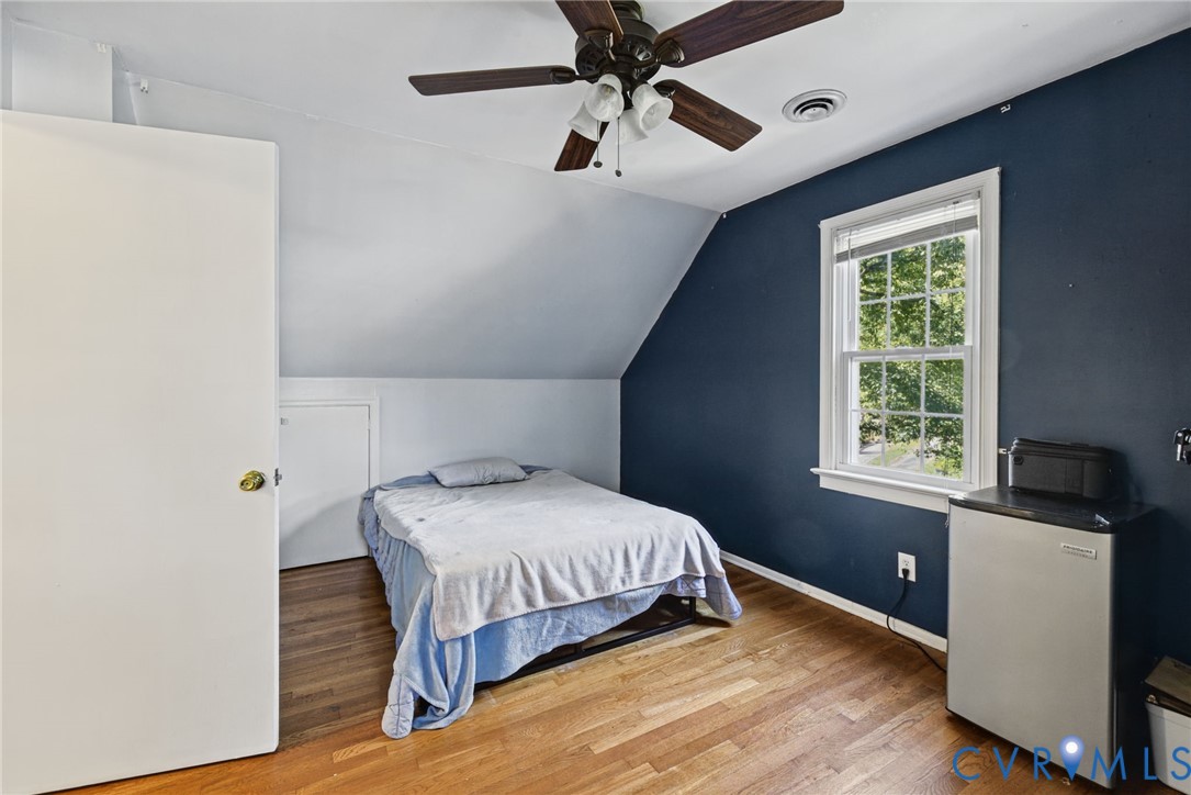10301 Seacliff Lane, North Chesterfield, VA 23236