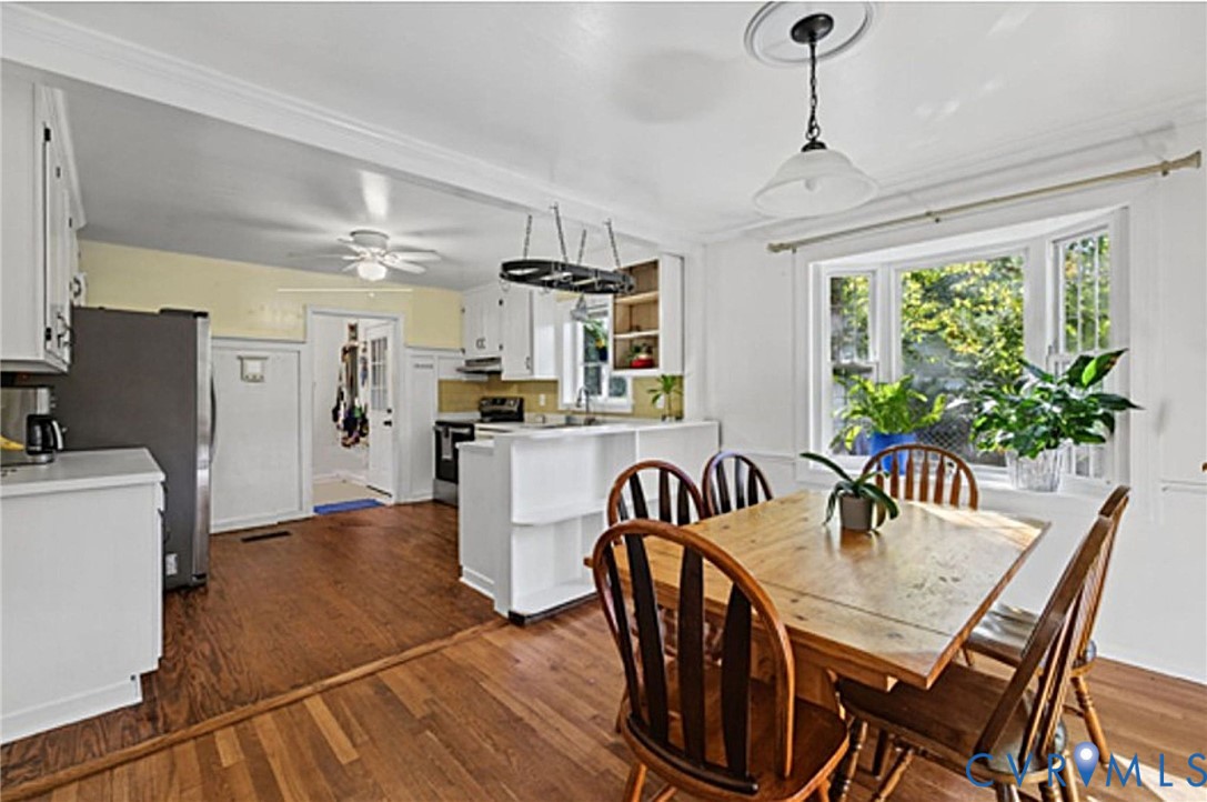 Bay Window and White kitchen