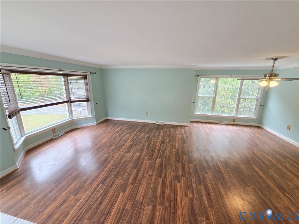 136 Popular Court, Farmville, VA 23901